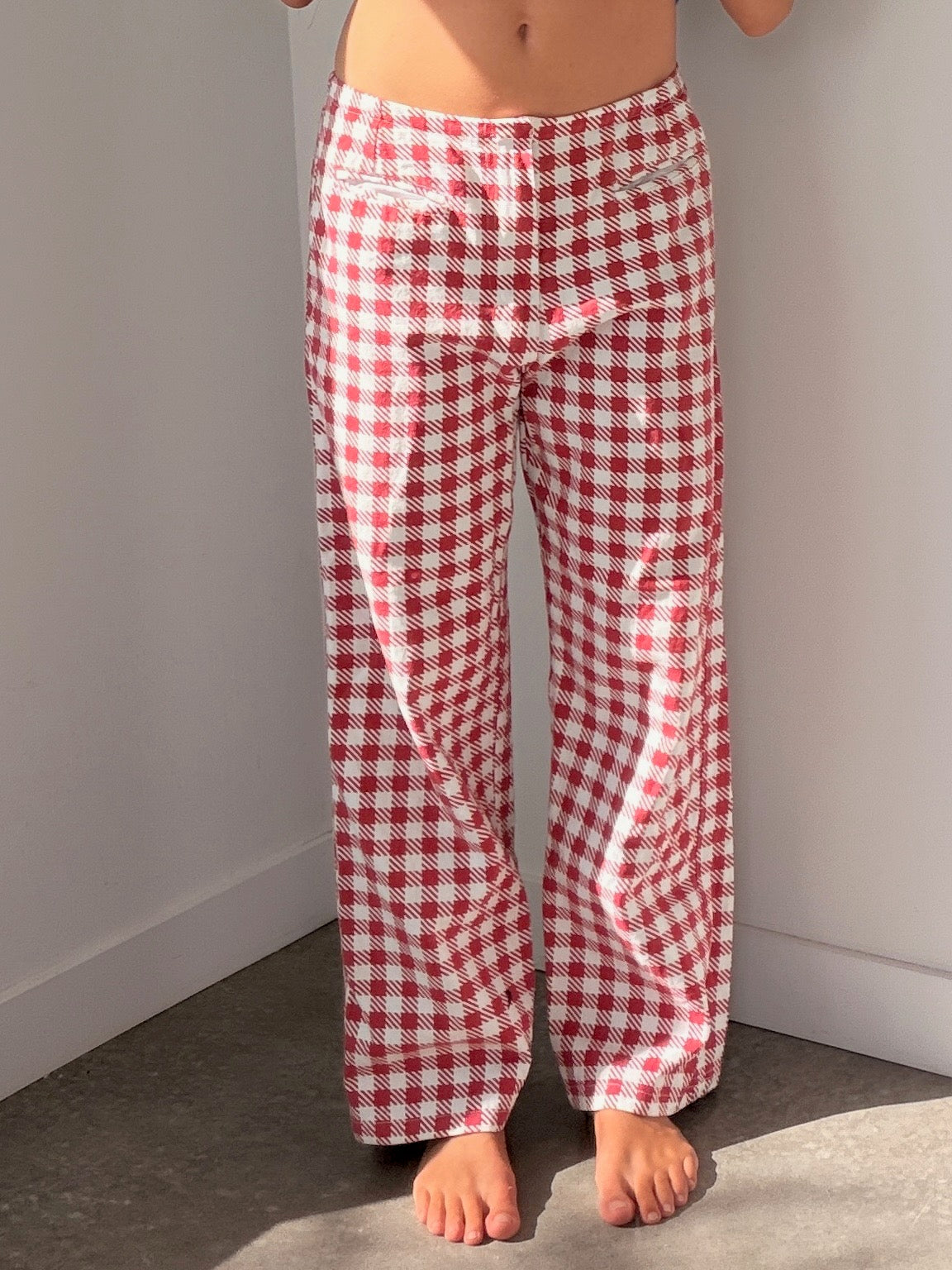 emma mulholland on holiday pants