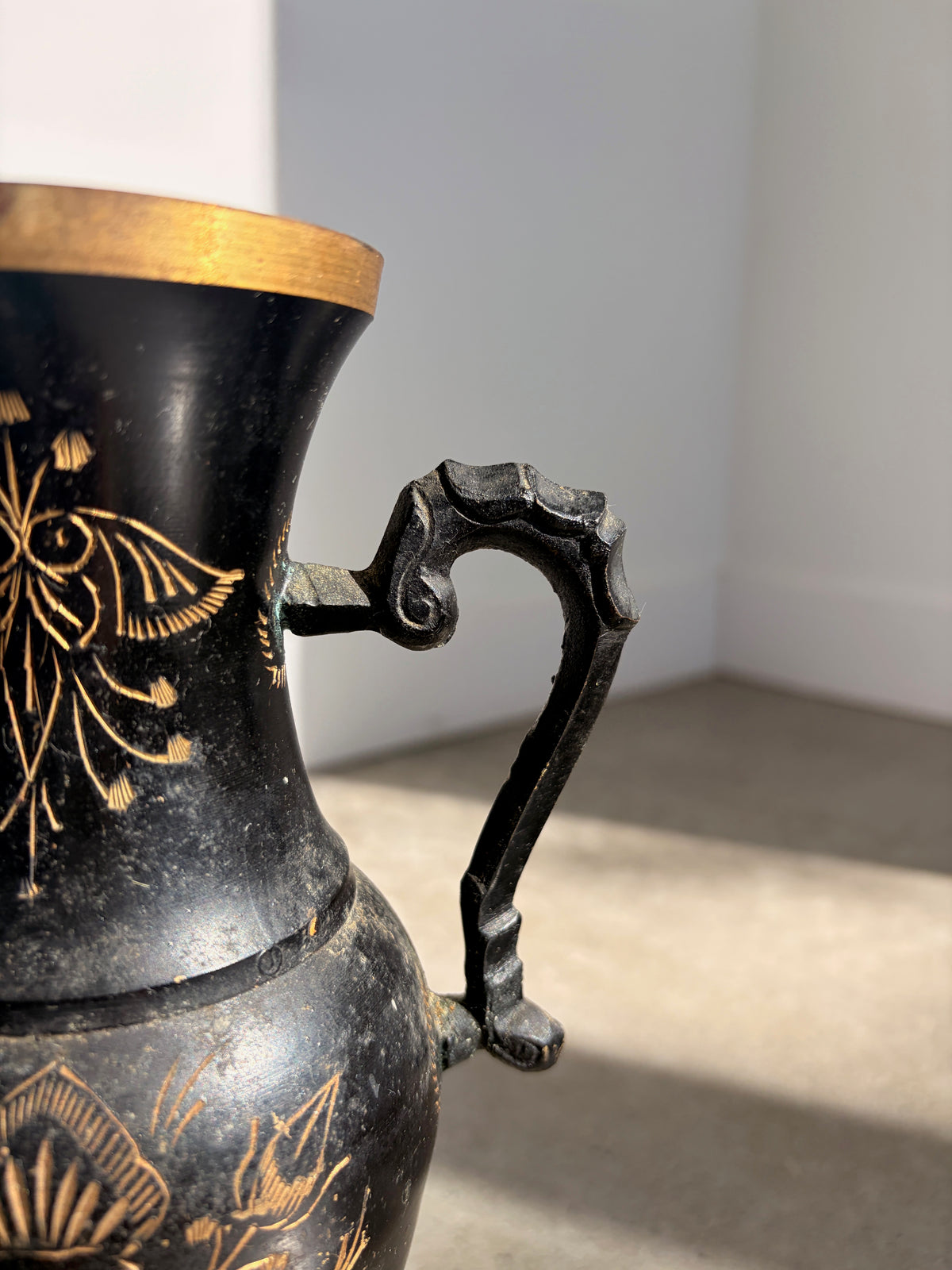 Vintage Black and Gold Brass Vase - handle detail