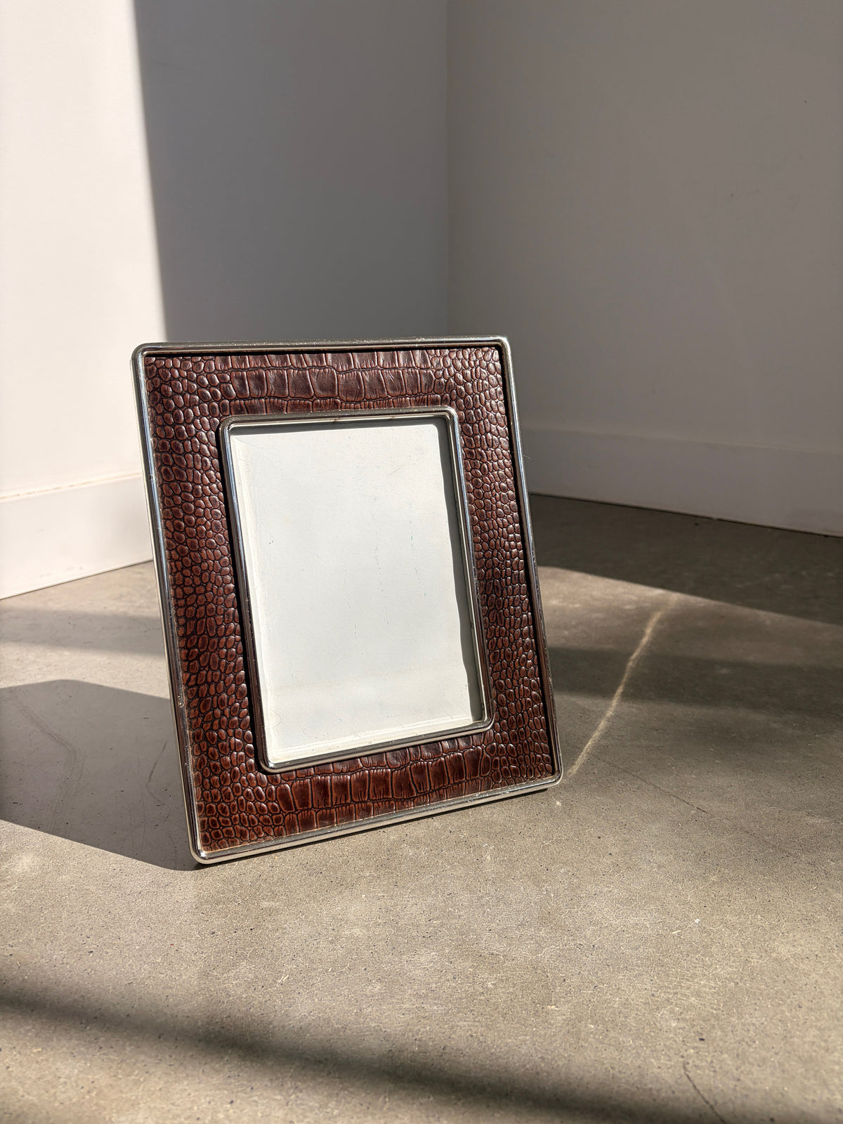 Vintage croc-embossed leather photo frame - front view
